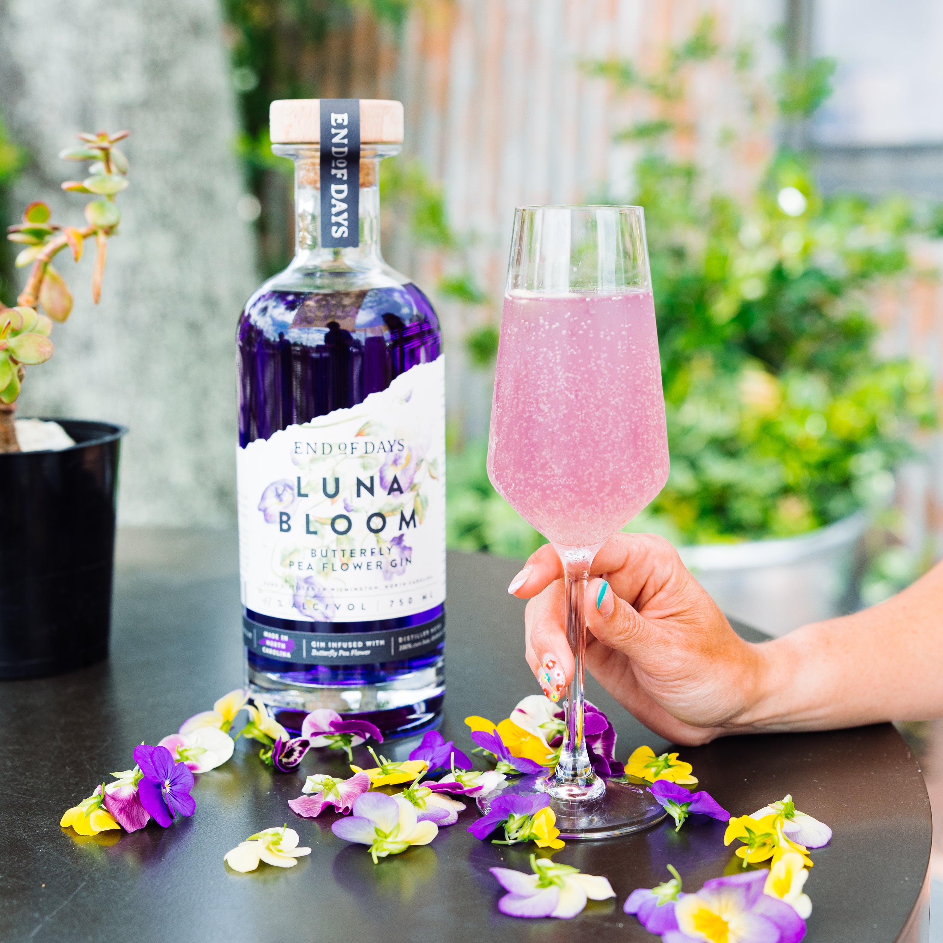 Luna Bloom Butterfly Pea Flower Gin